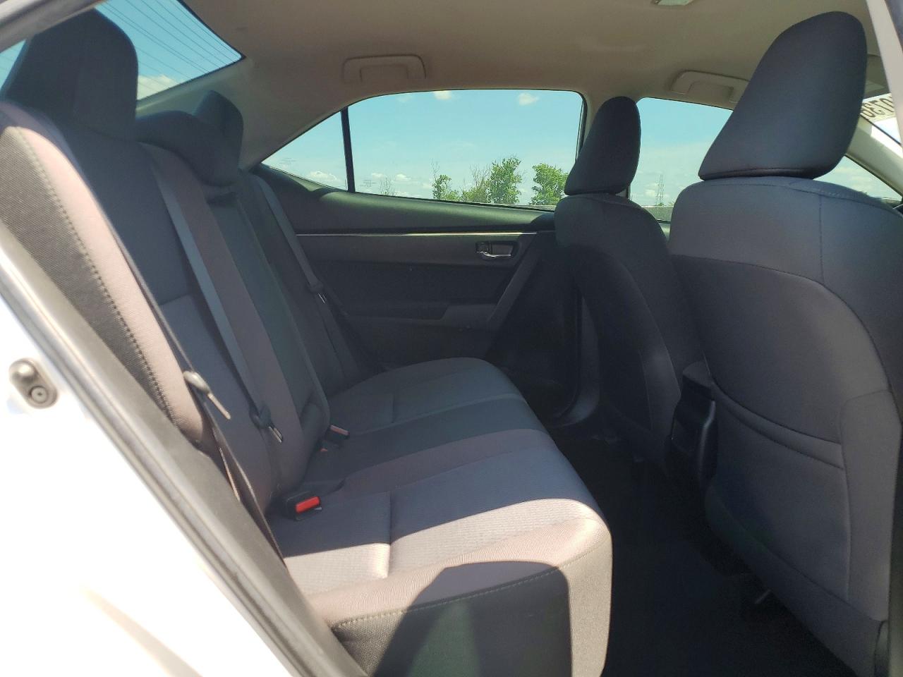 2018 TOYOTA COROLLA LE photo 19