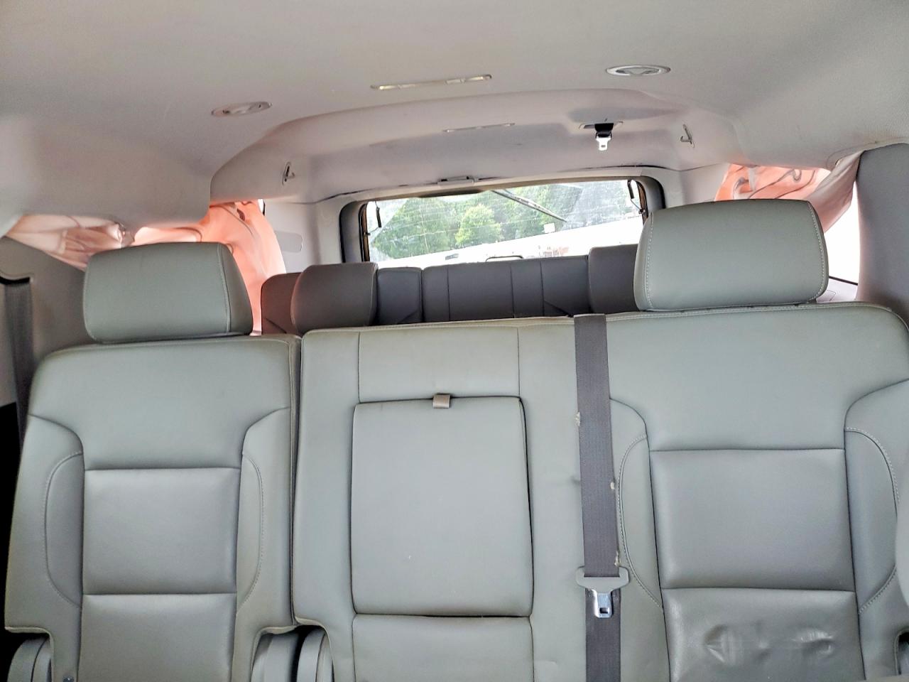 2018 CHEVROLET SUBURBAN C1500 LT photo 10