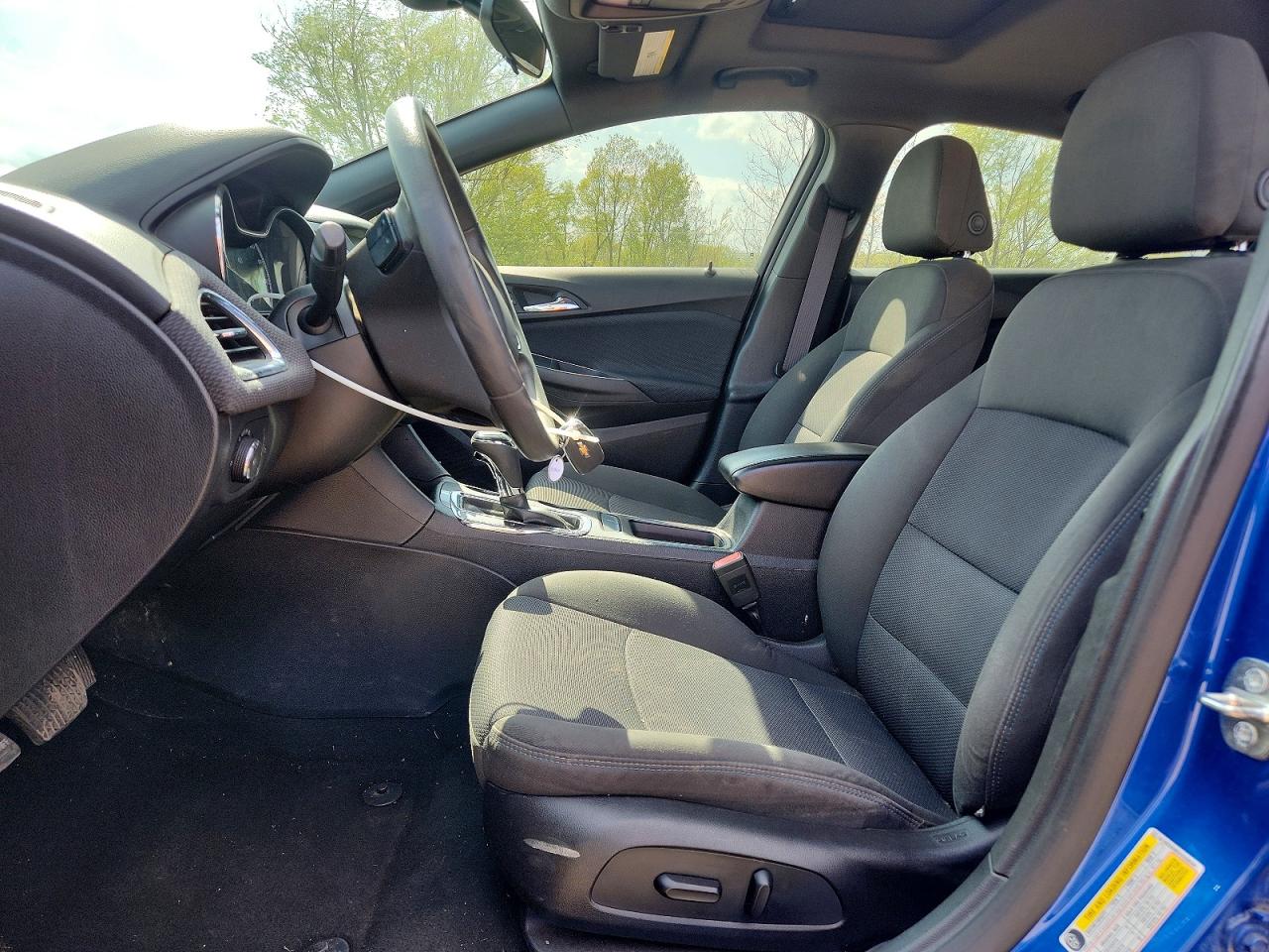 2017 CHEVROLET CRUZE LT photo 13