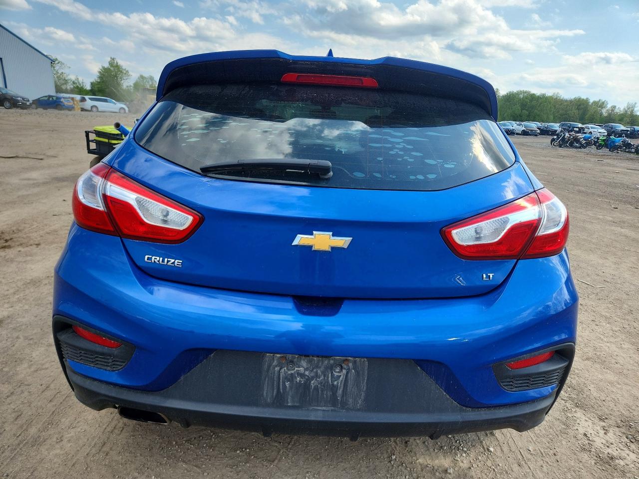 2017 CHEVROLET CRUZE LT photo 11