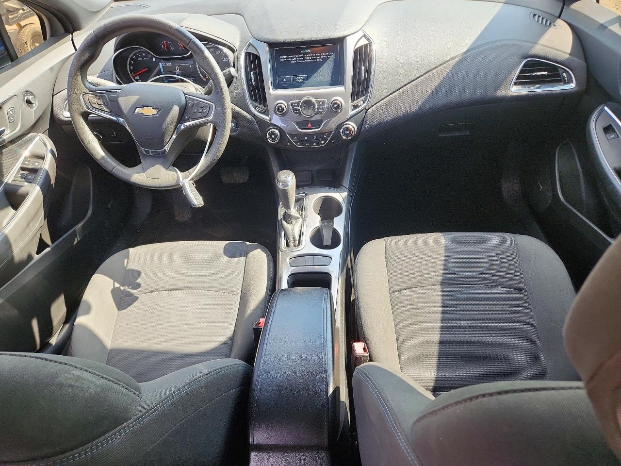 2017 CHEVROLET CRUZE LT photo 15