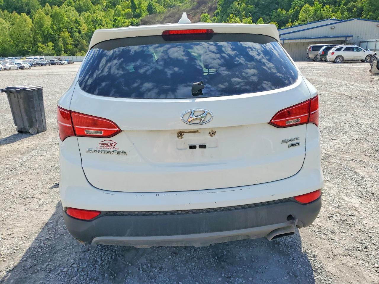 2016 HYUNDAI SANTA FE SPORT 2.4L photo 11