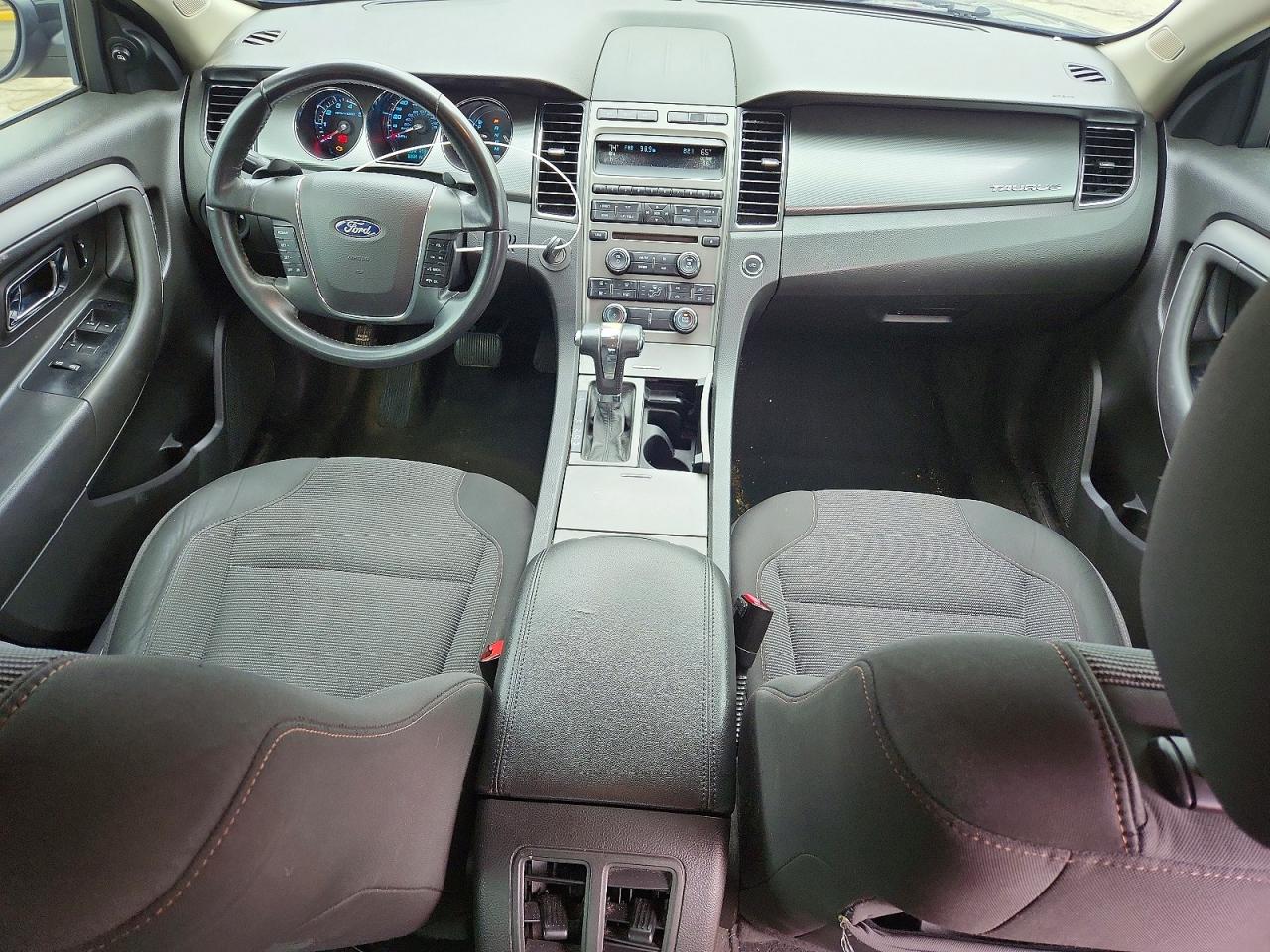 2010 FORD TAURUS SEL photo 8