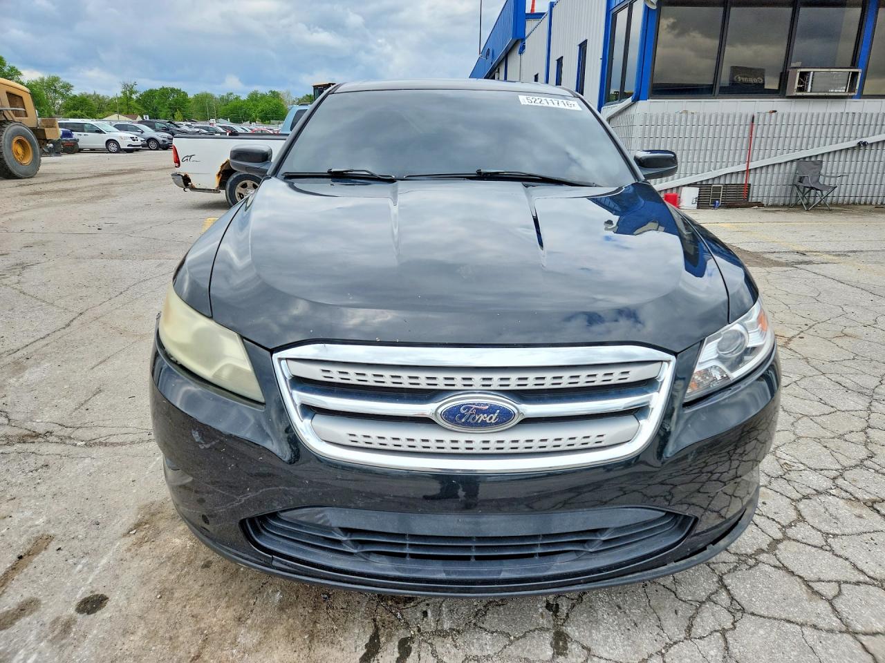 2010 FORD TAURUS SEL photo 5