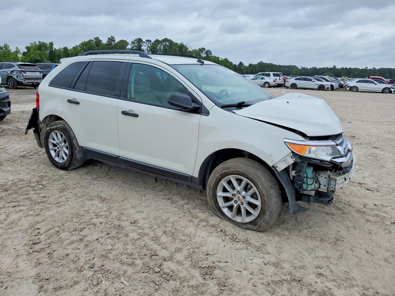 2013 FORD EDGE SE photo 7