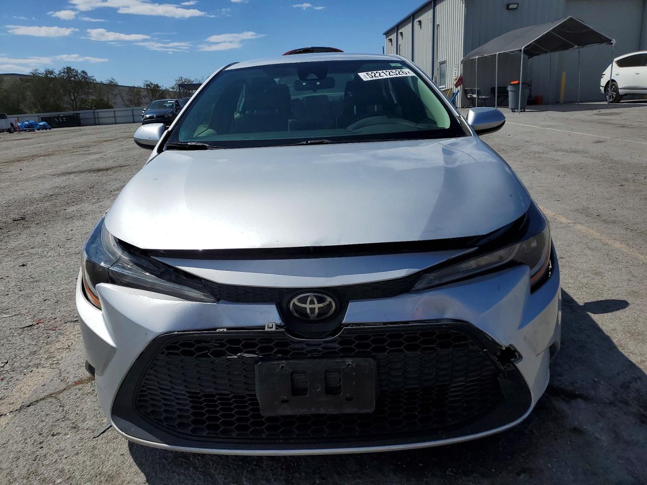 2021 TOYOTA COROLLA LE photo 9