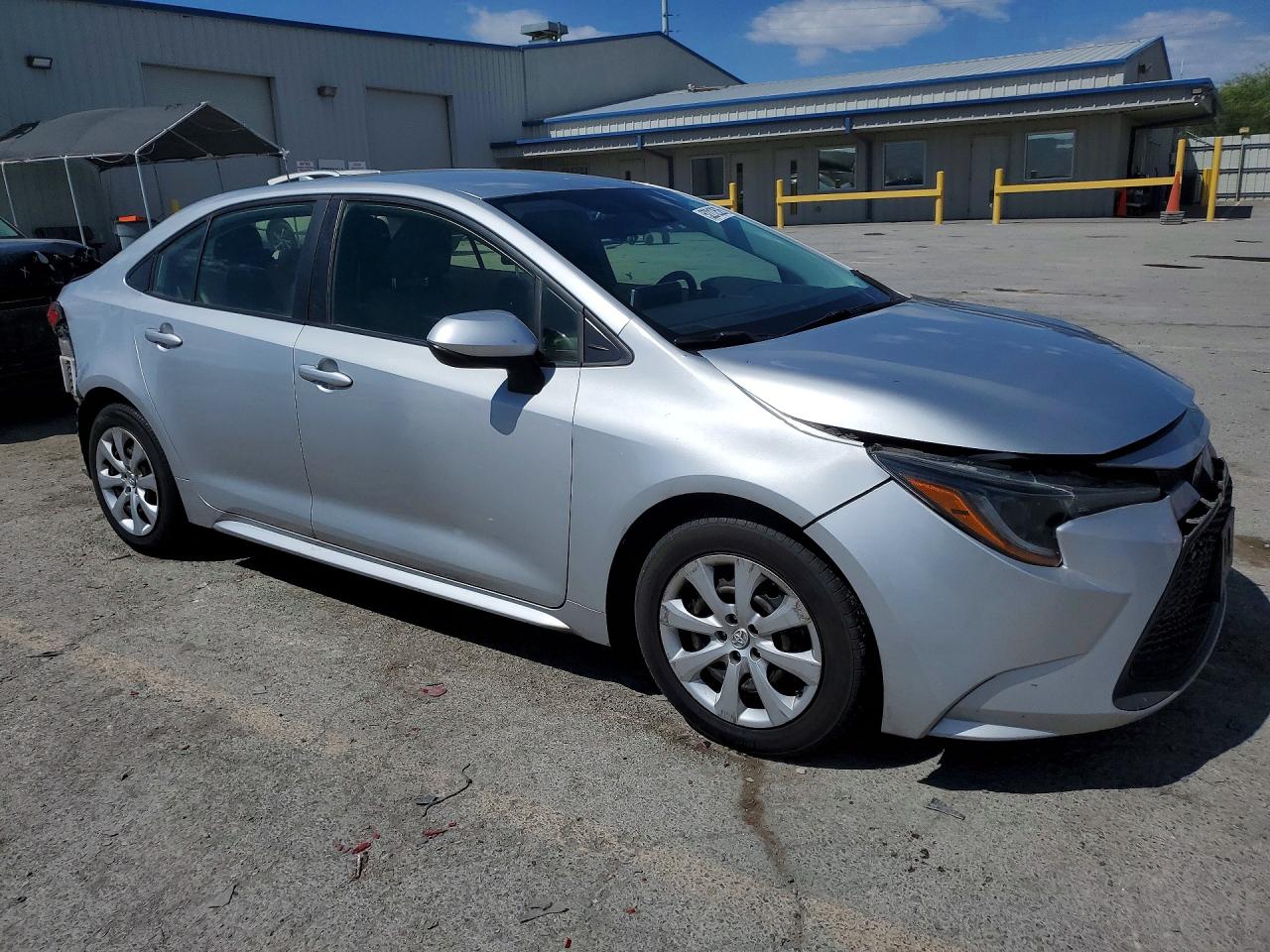 2021 TOYOTA COROLLA LE photo 7