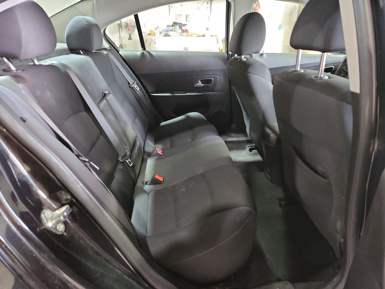 2016 CHEVROLET CRUZE LIMITED LT photo 19