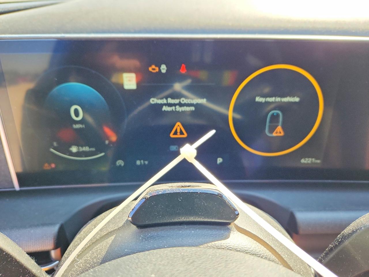2025 HYUNDAI TUCSON SEL photo 9