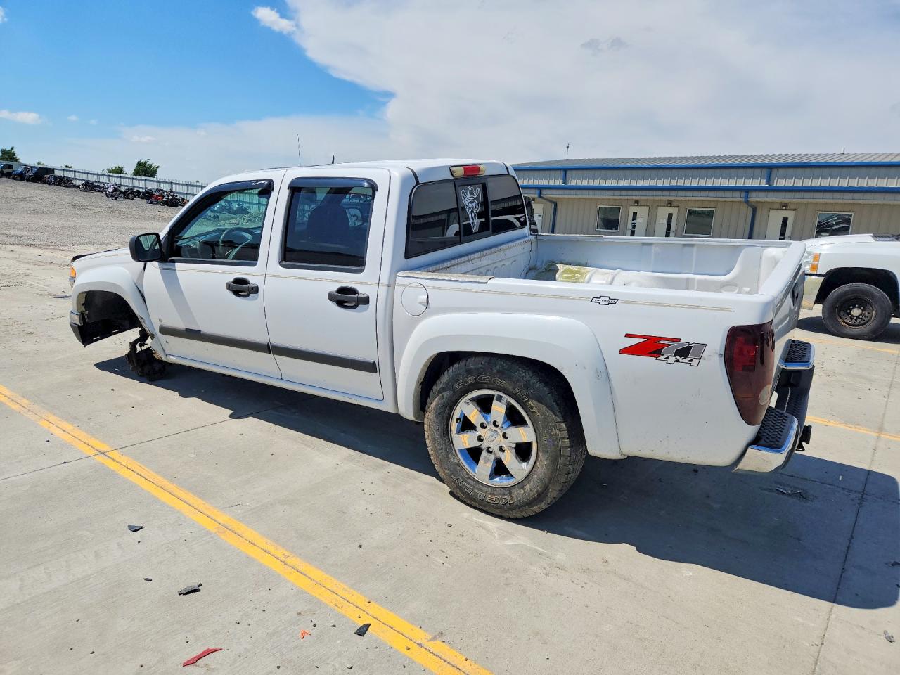 2008 CHEVROLET COLORADO photo 2