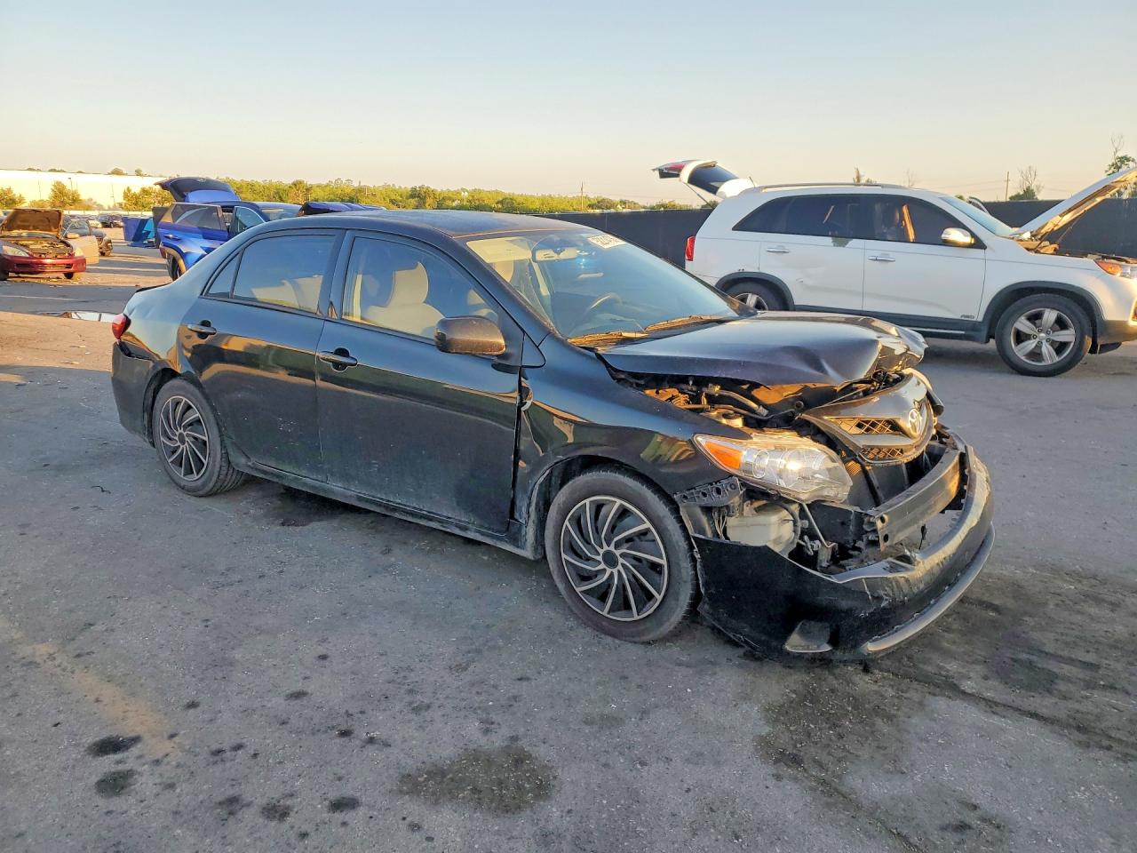 2012 TOYOTA COROLLA LE photo 7