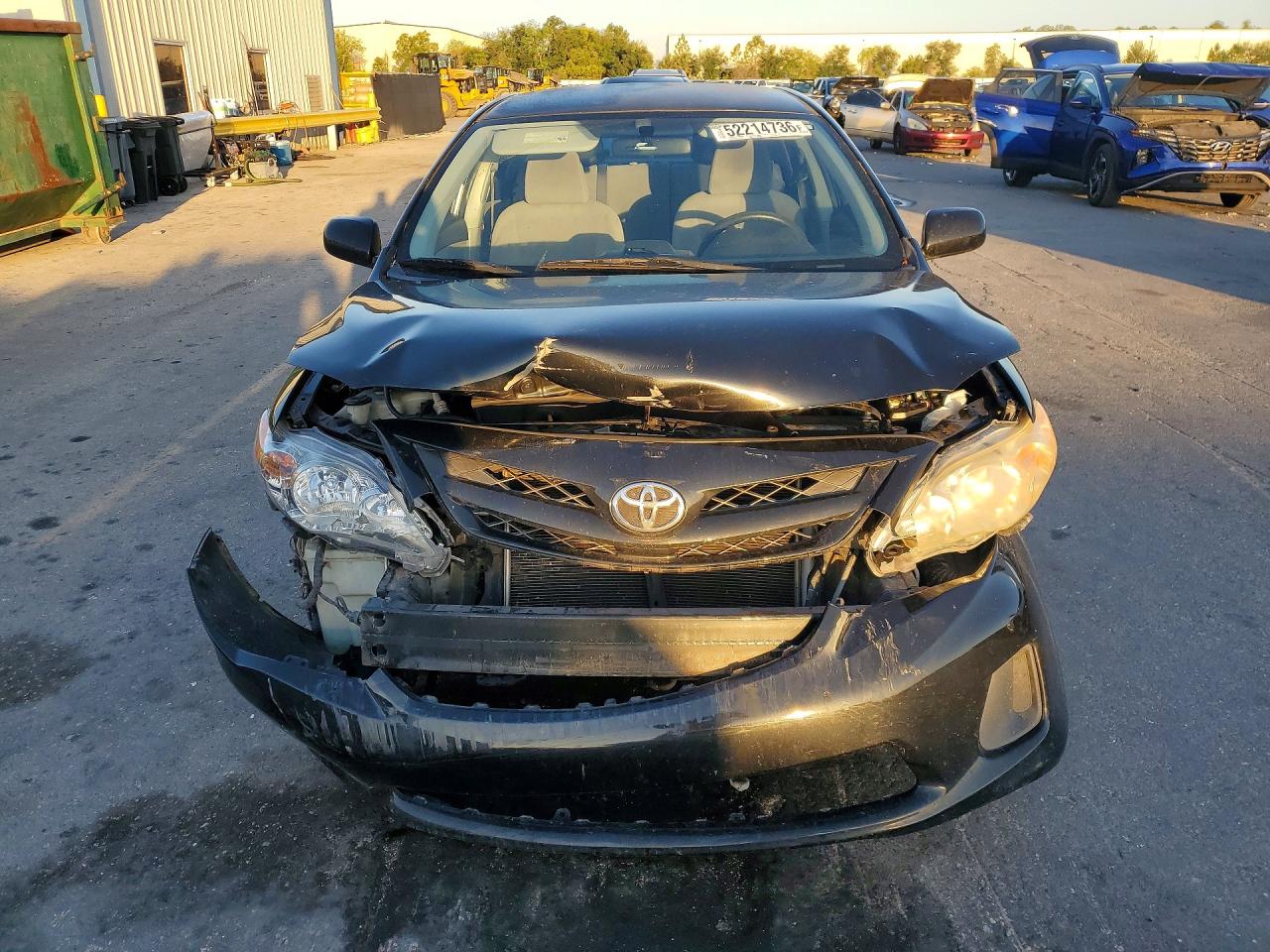 2012 TOYOTA COROLLA LE photo 9