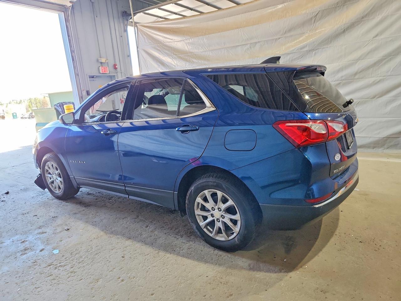 2020 CHEVROLET EQUINOX LT photo 3