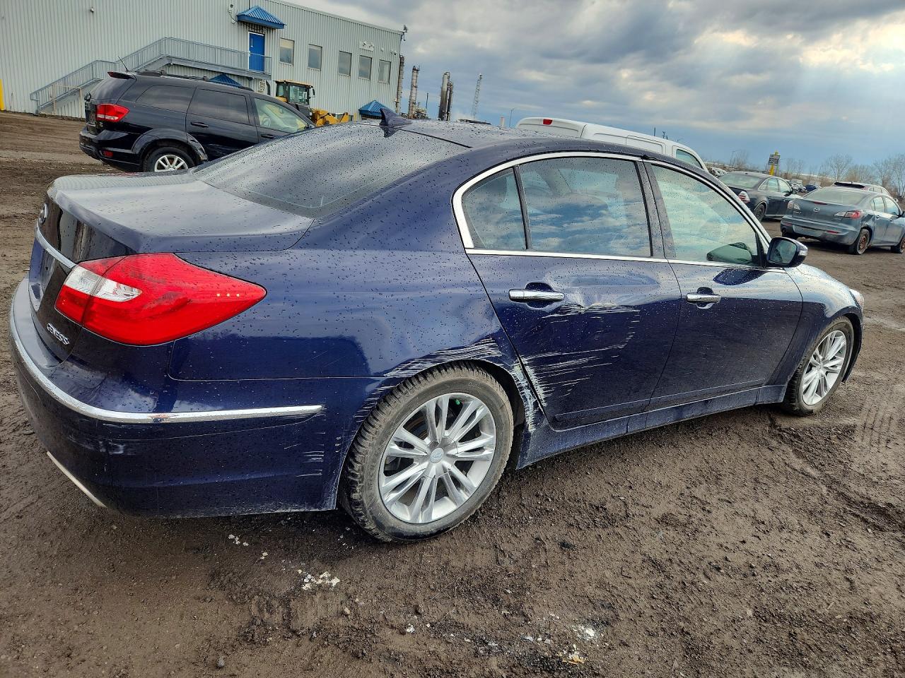 2013 HYUNDAI GENESIS 3.8L photo 5