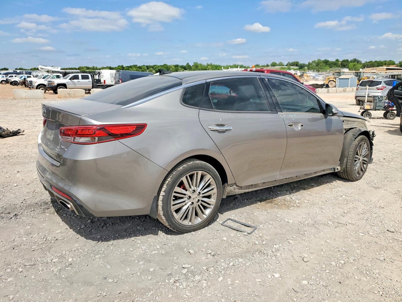 2018 KIA OPTIMA SXL photo 3