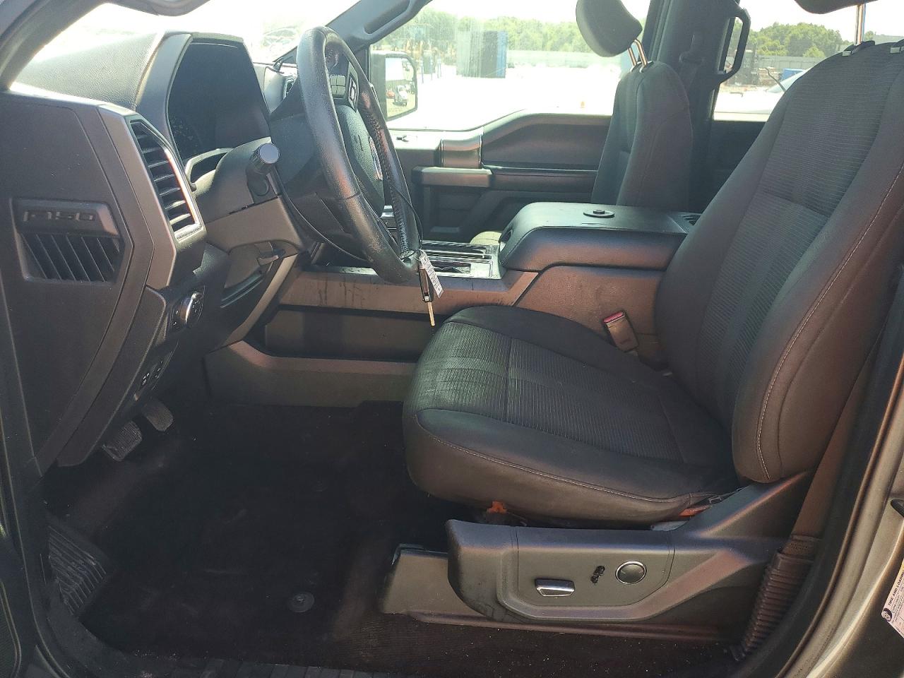 2016 FORD F150 SUPERCREW photo 19