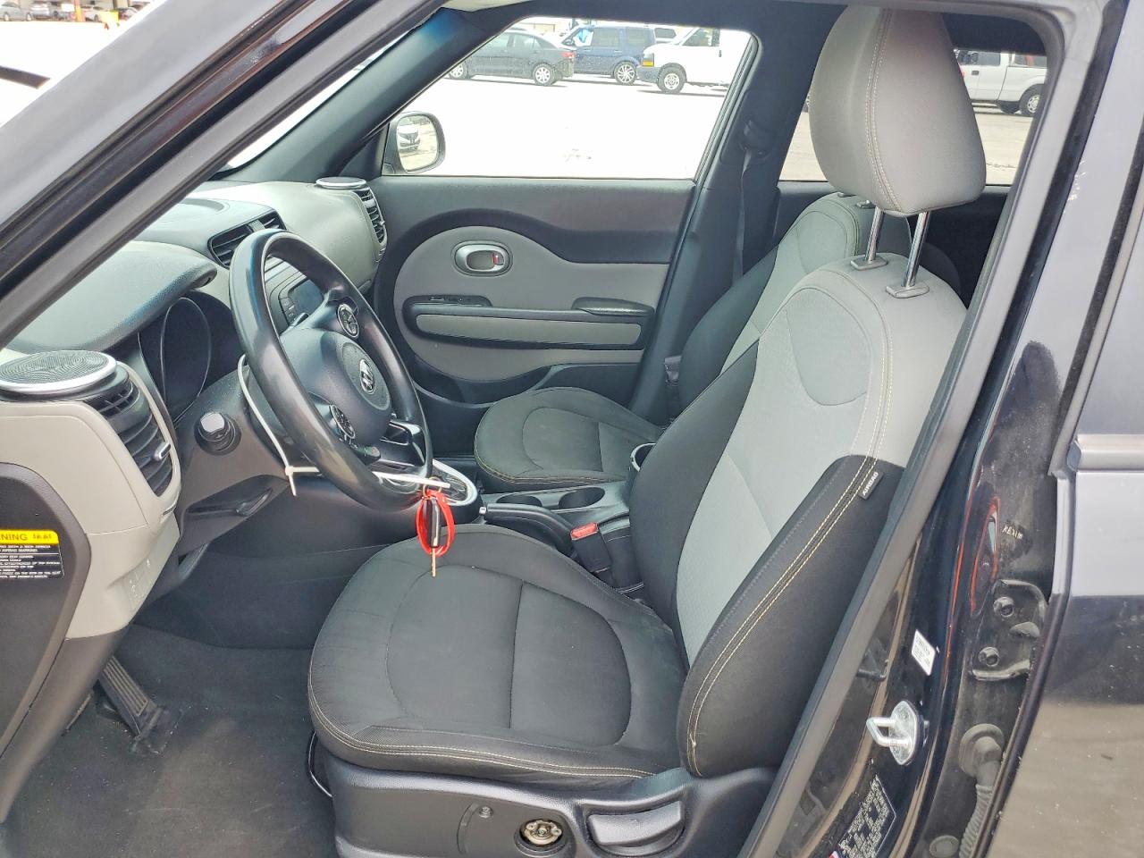 2016 KIA SOUL + photo 13