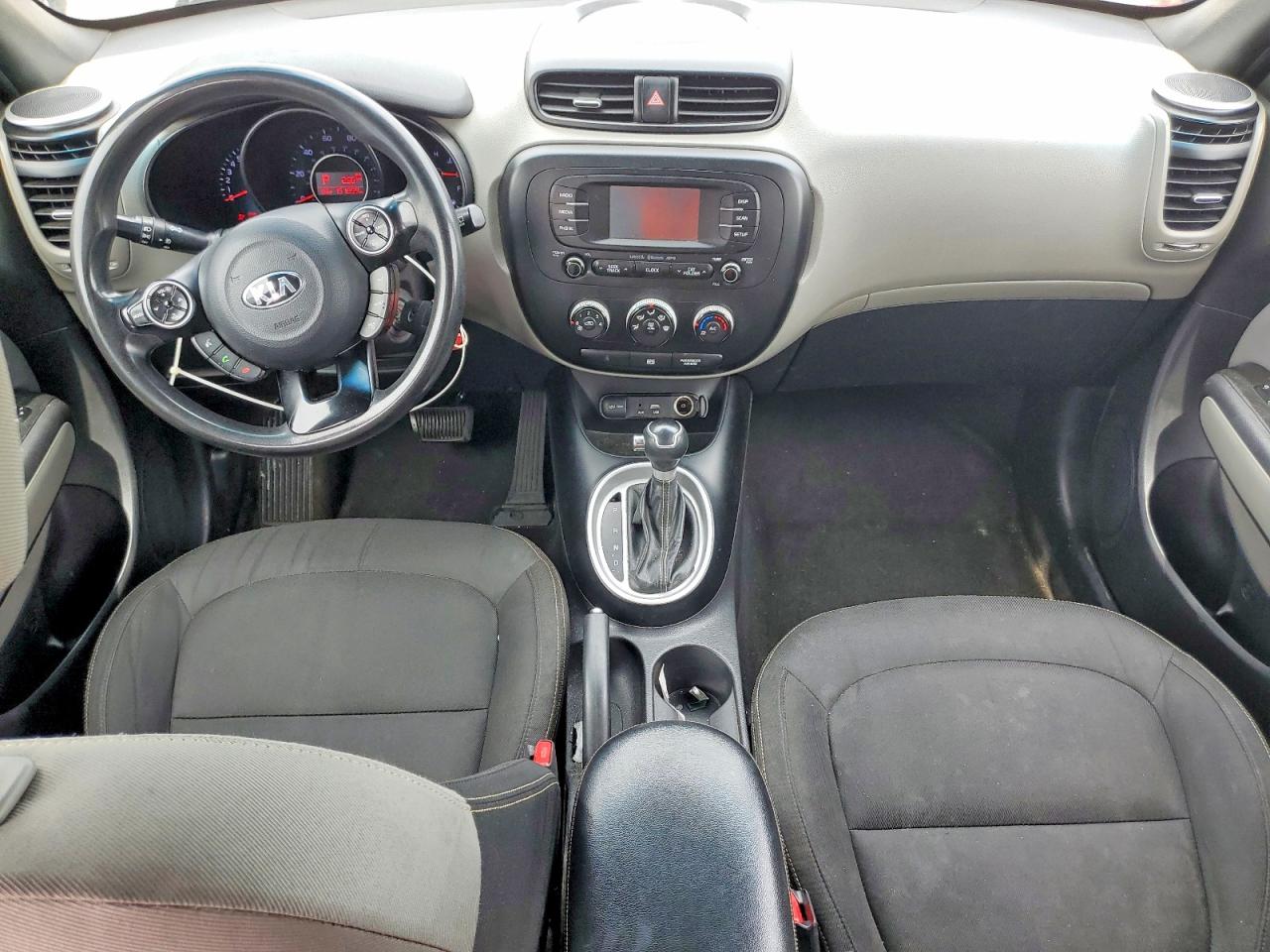 2016 KIA SOUL + photo 15