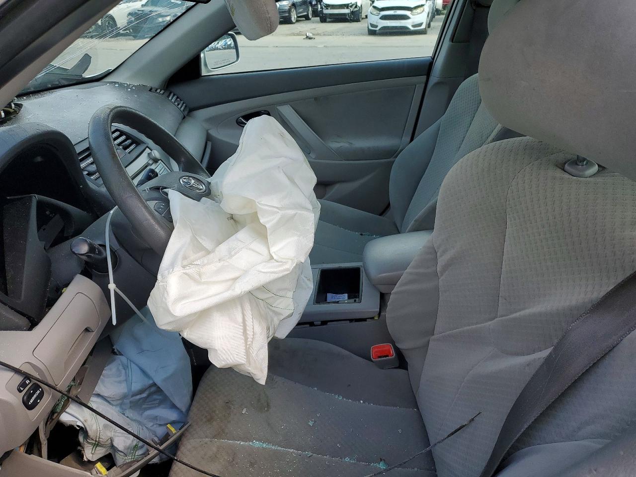 2007 TOYOTA CAMRY LE photo 13