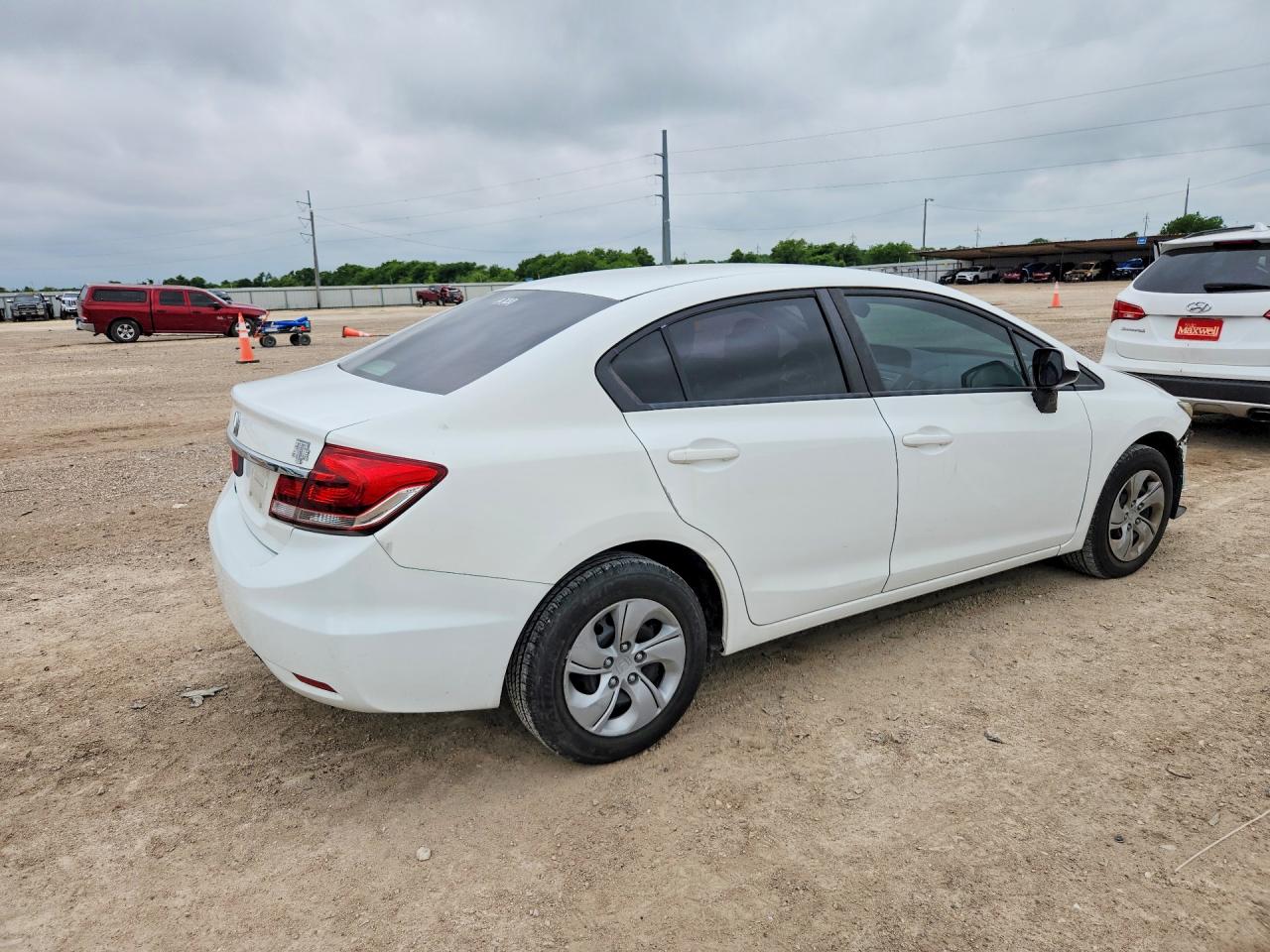 2013 HONDA CIVIC LX photo 5