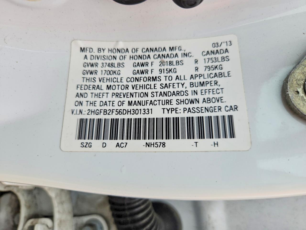 2013 HONDA CIVIC LX photo 25