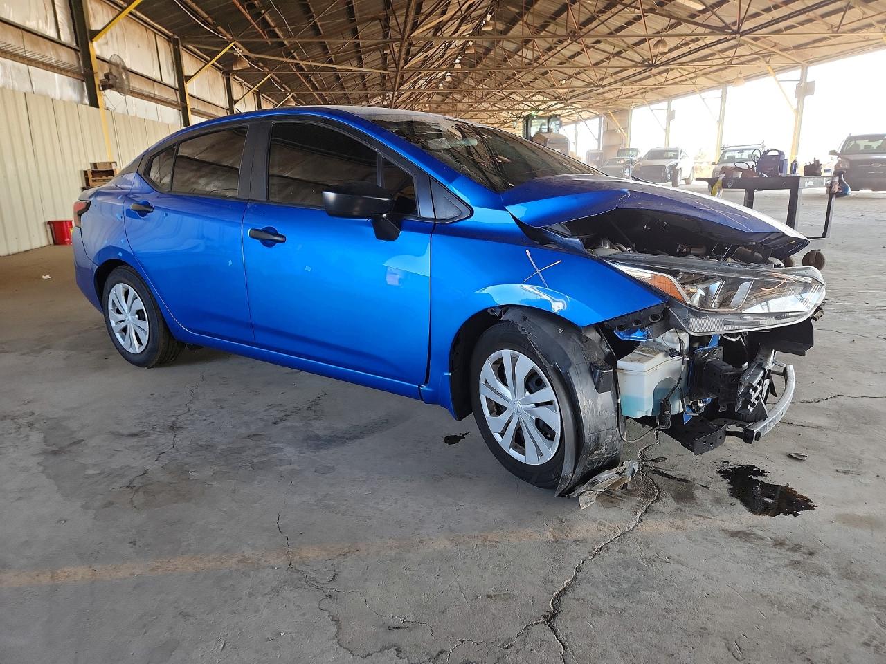 2021 NISSAN VERSA S photo 4