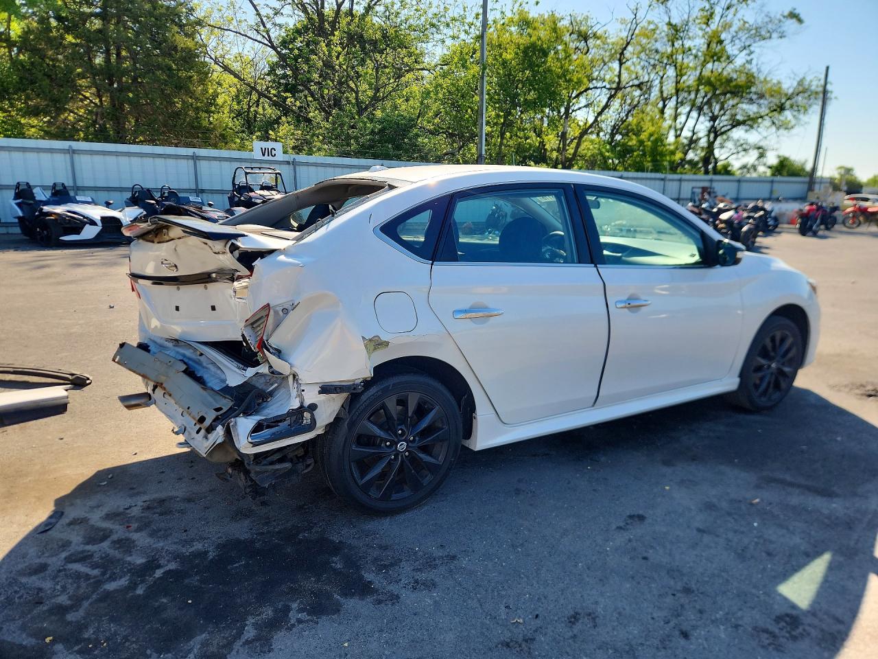 2018 NISSAN SENTRA SR photo 5