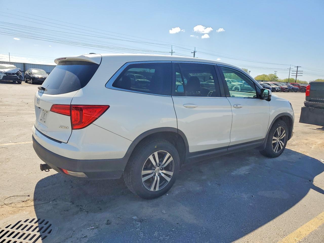 2016 HONDA PILOT EXL photo 7