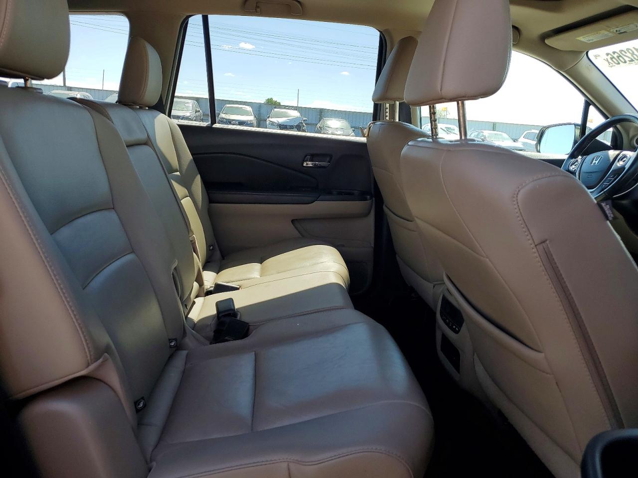 2016 HONDA PILOT EXL photo 31