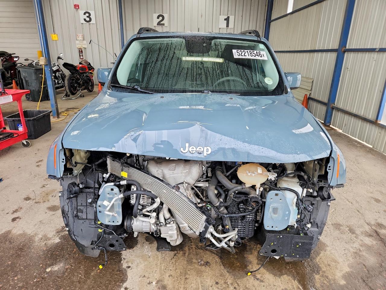 2017 JEEP RENEGADE LATITUDE photo 9