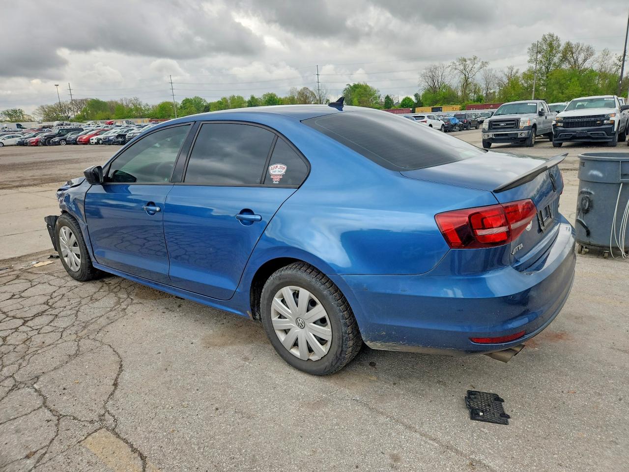2016 VOLKSWAGEN JETTA S photo 2