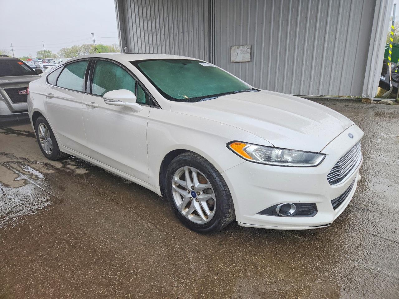 2014 FORD FUSION SE photo 4