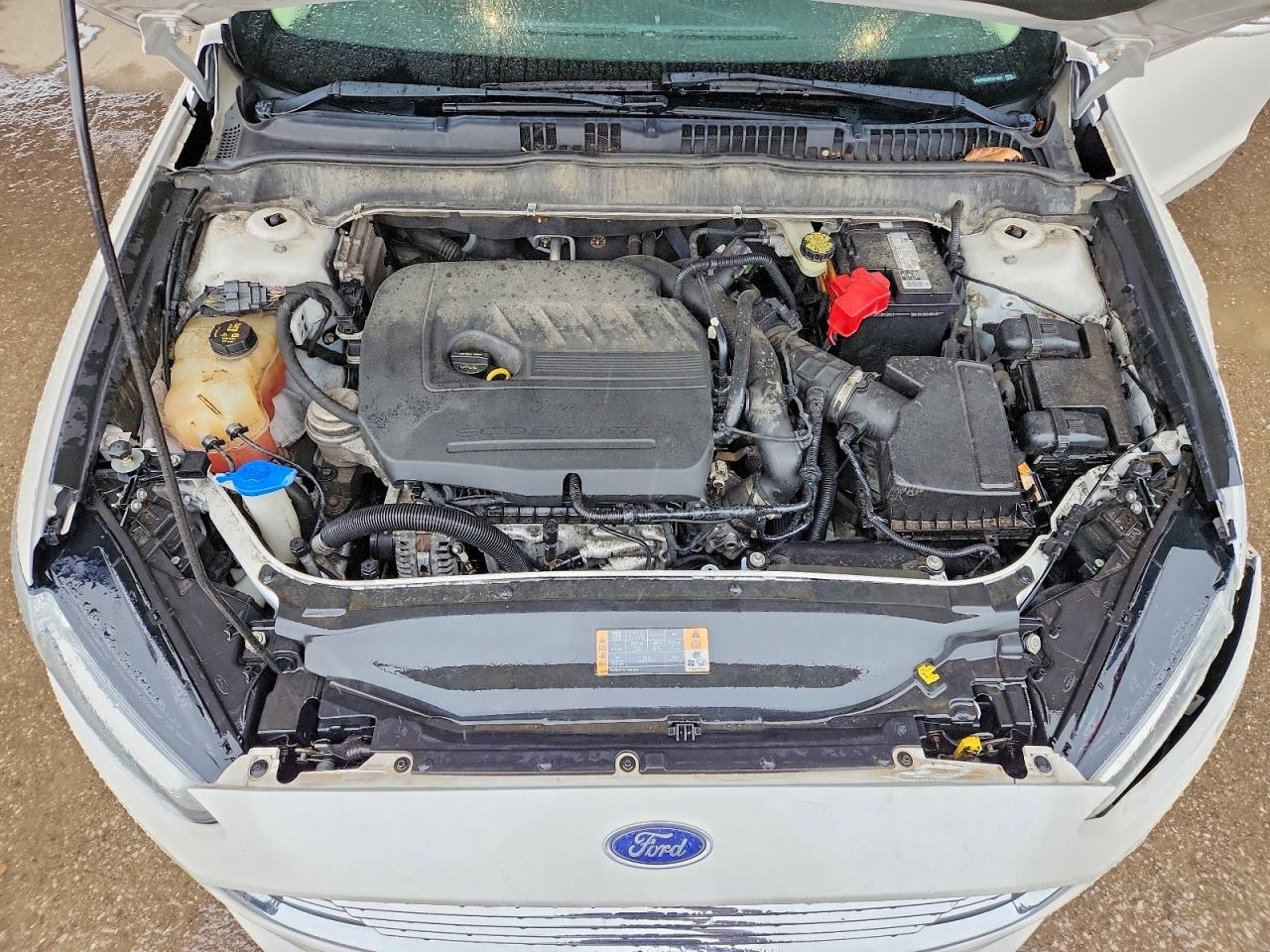 2014 FORD FUSION SE photo 11