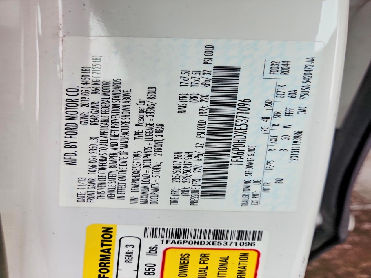 2014 FORD FUSION SE photo 12