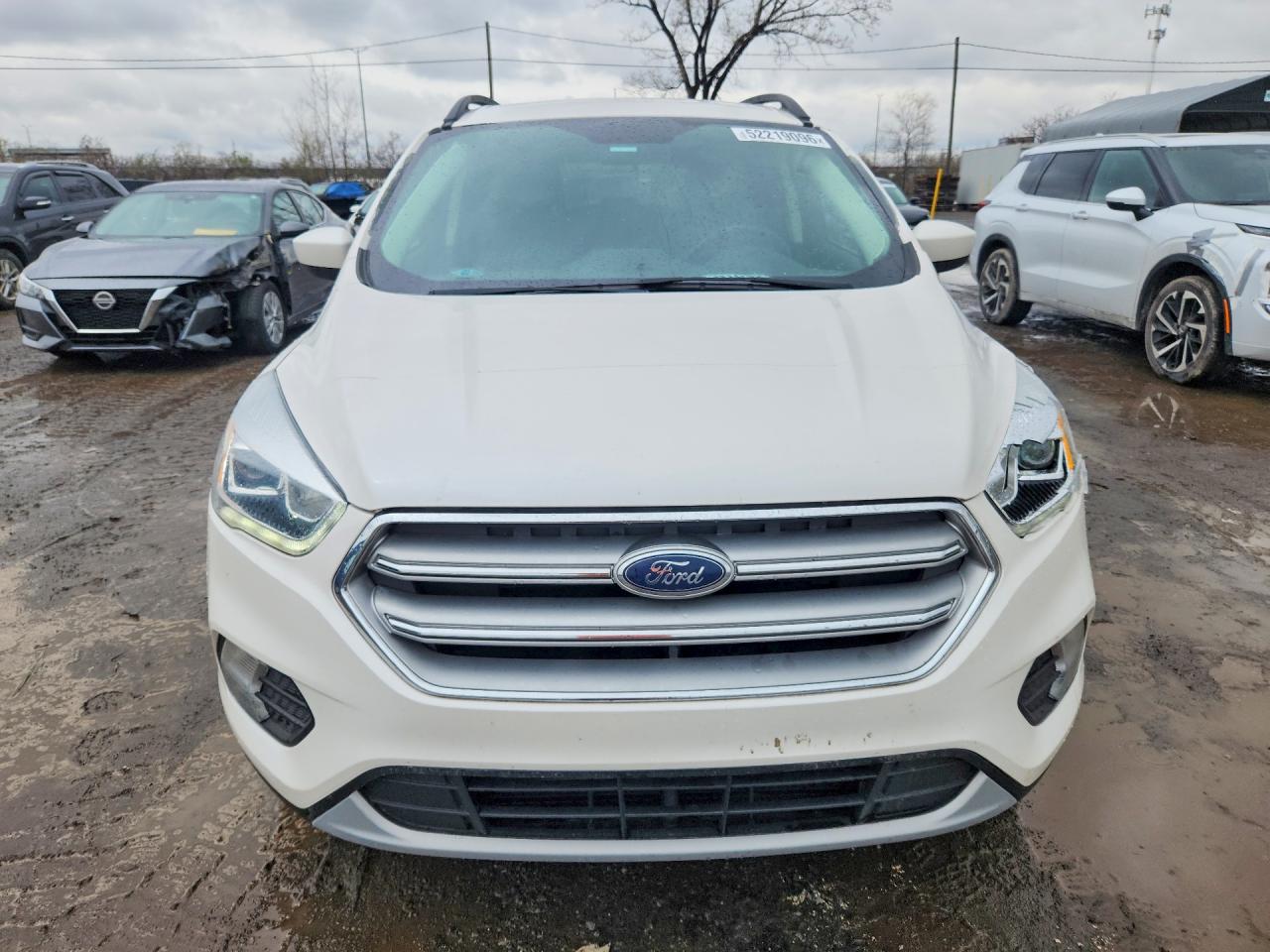 2017 FORD ESCAPE SE photo 13