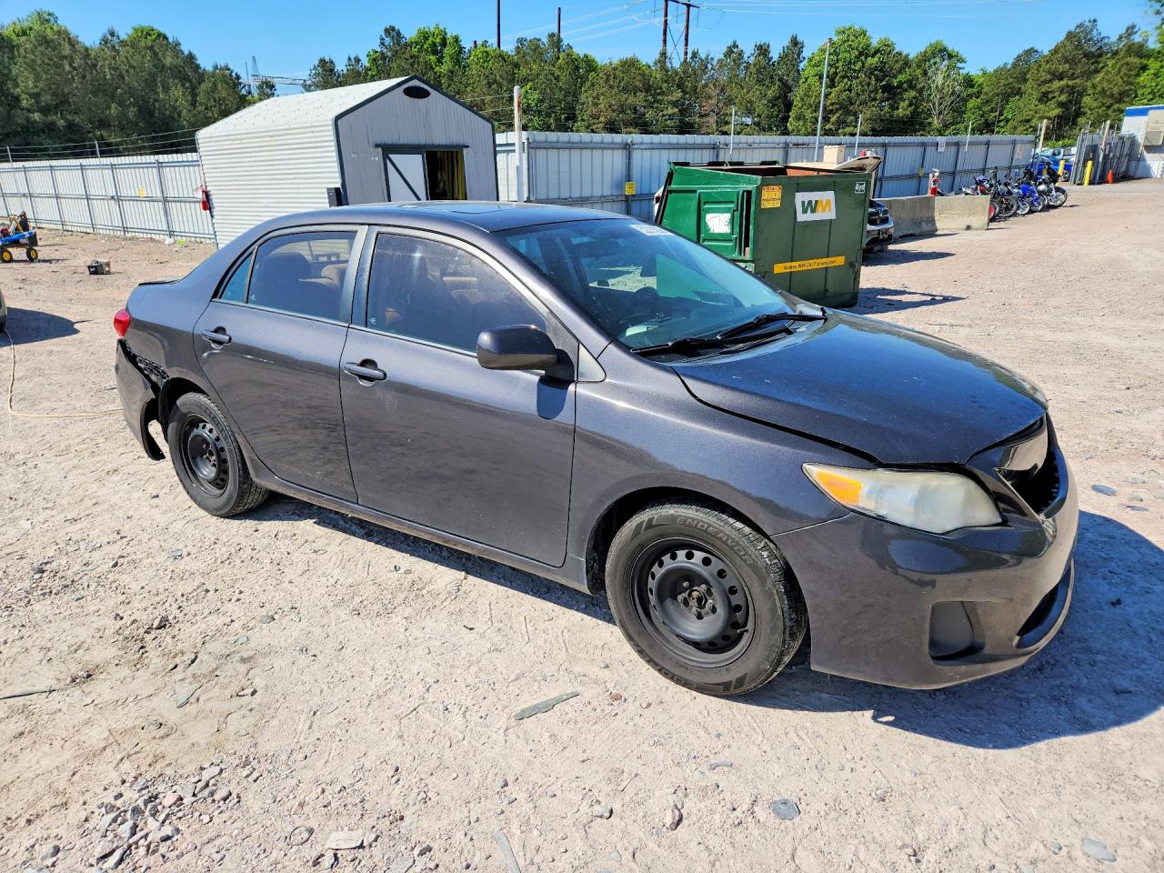 2011 TOYOTA COROLLA LE photo 7