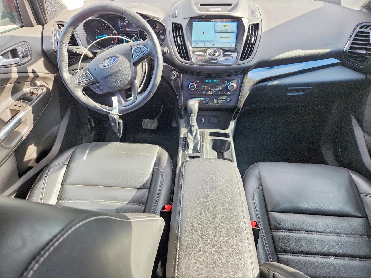 2017 FORD ESCAPE TITANIUM photo 15