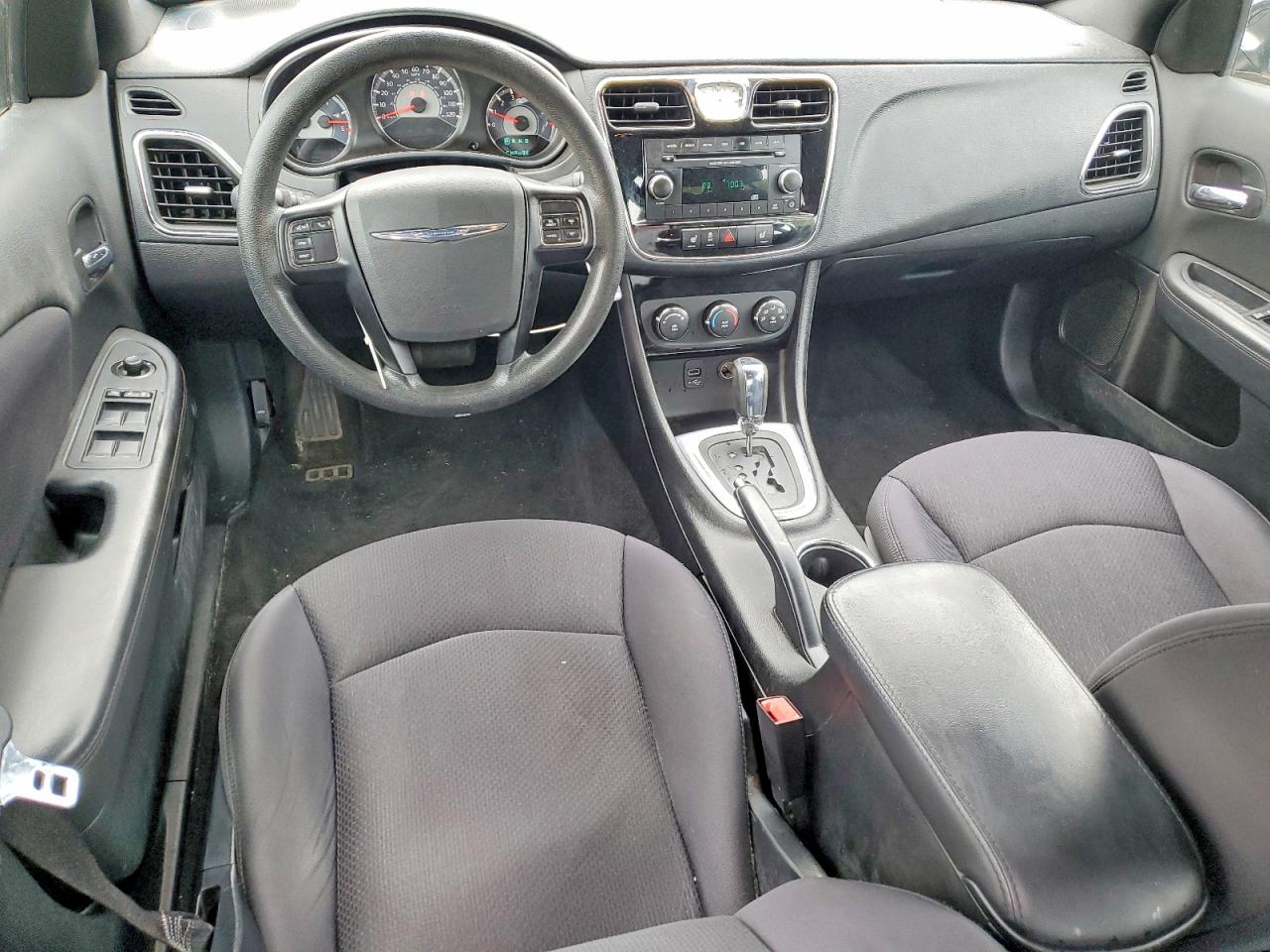2013 CHRYSLER 200 LX photo 15