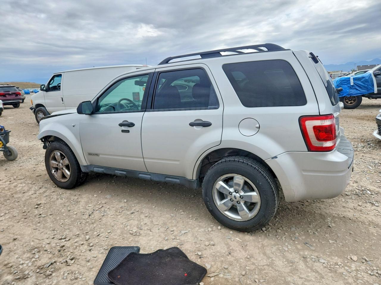 2008 FORD ESCAPE XLT photo 4
