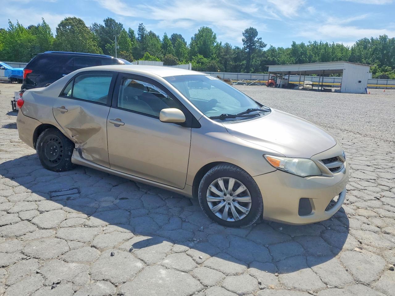 2012 TOYOTA COROLLA LE photo 7