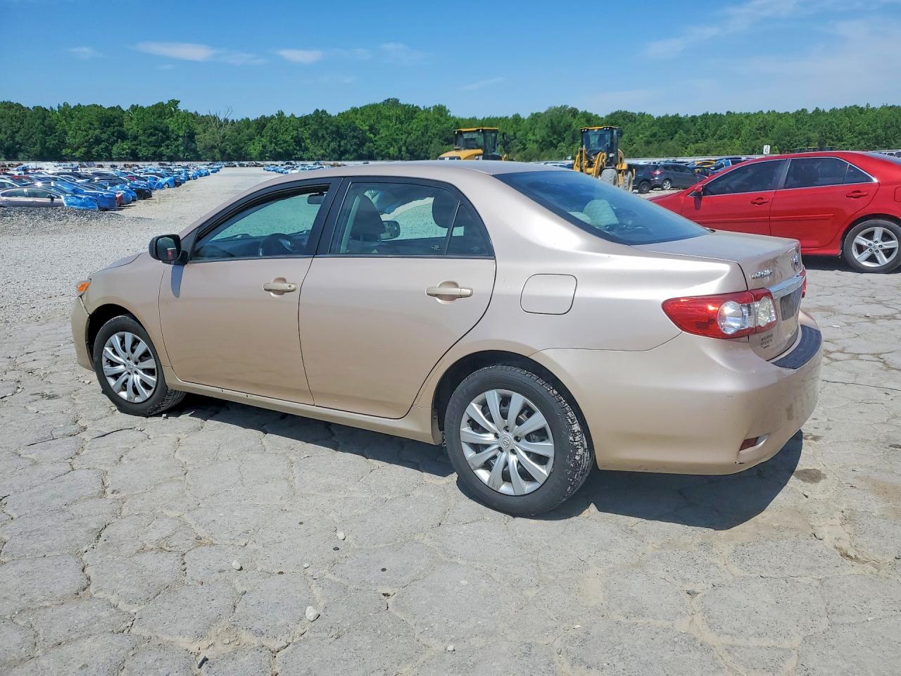 2012 TOYOTA COROLLA LE photo 3