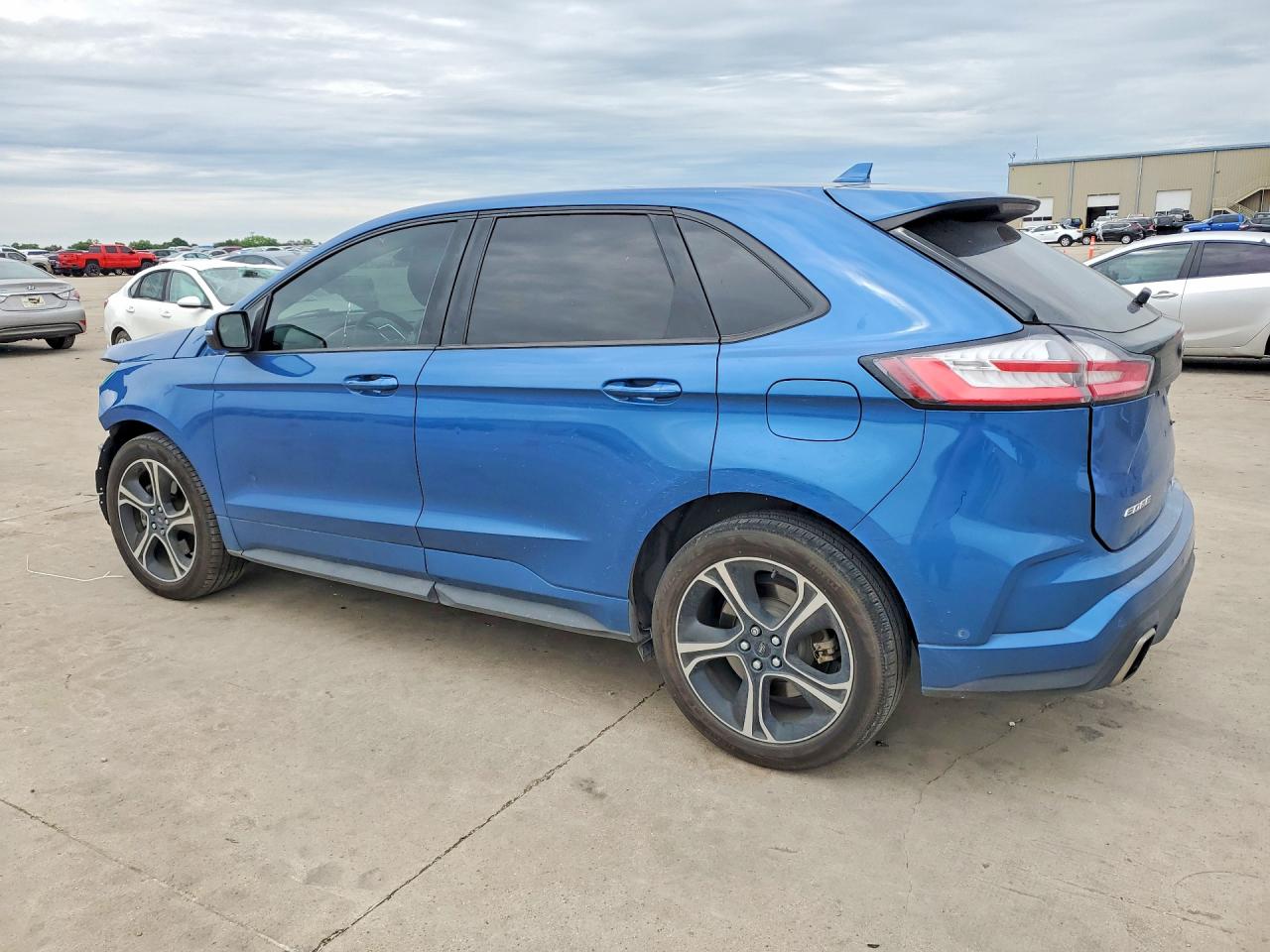 2019 FORD EDGE ST photo 3