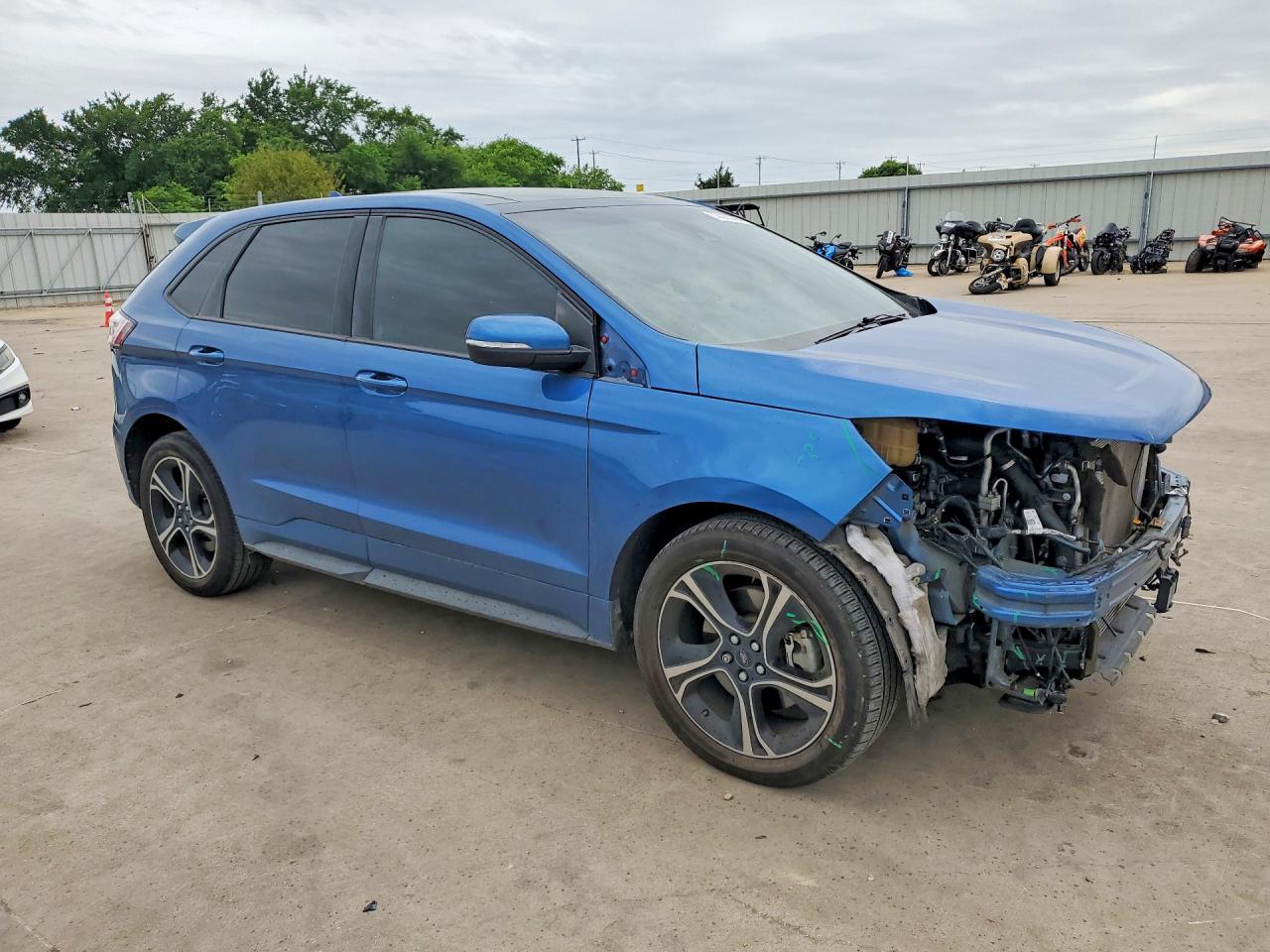 2019 FORD EDGE ST photo 7