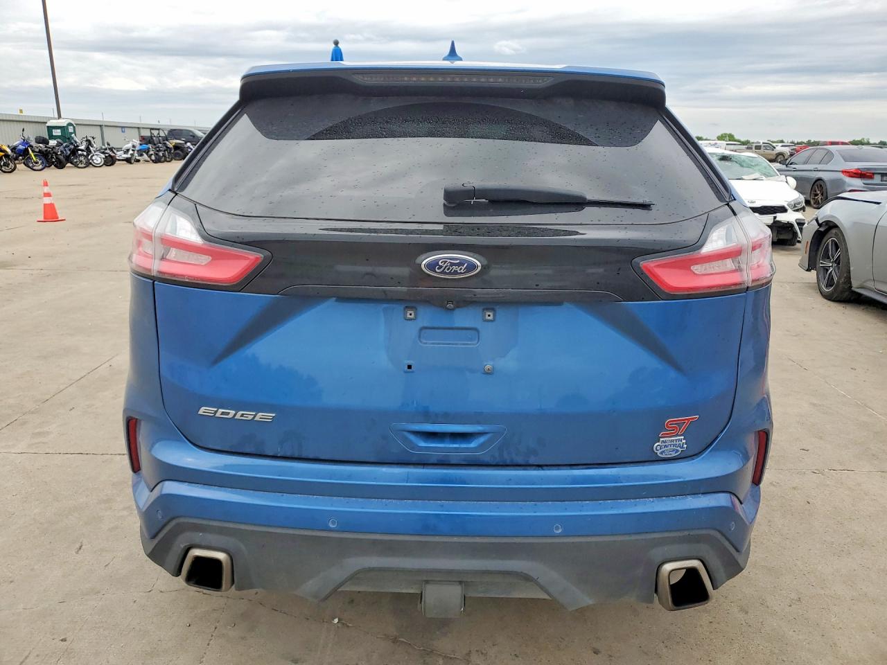 2019 FORD EDGE ST photo 11