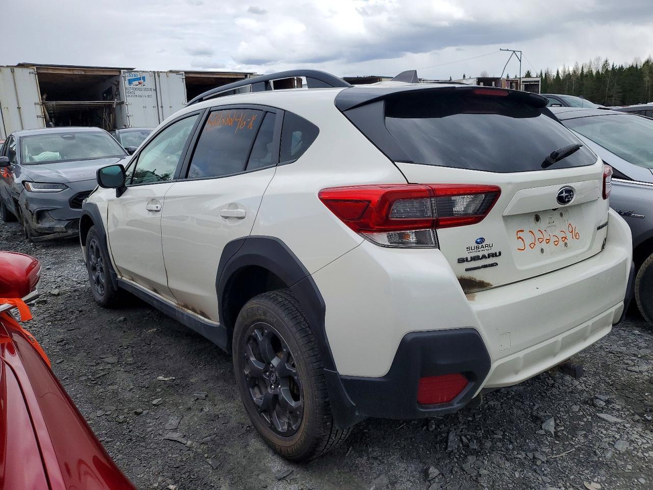 2021 SUBARU CROSSTREK photo 3