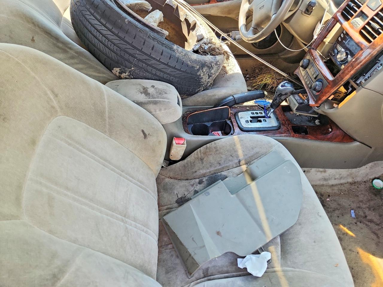 2004 HYUNDAI SONATA GLS photo 23