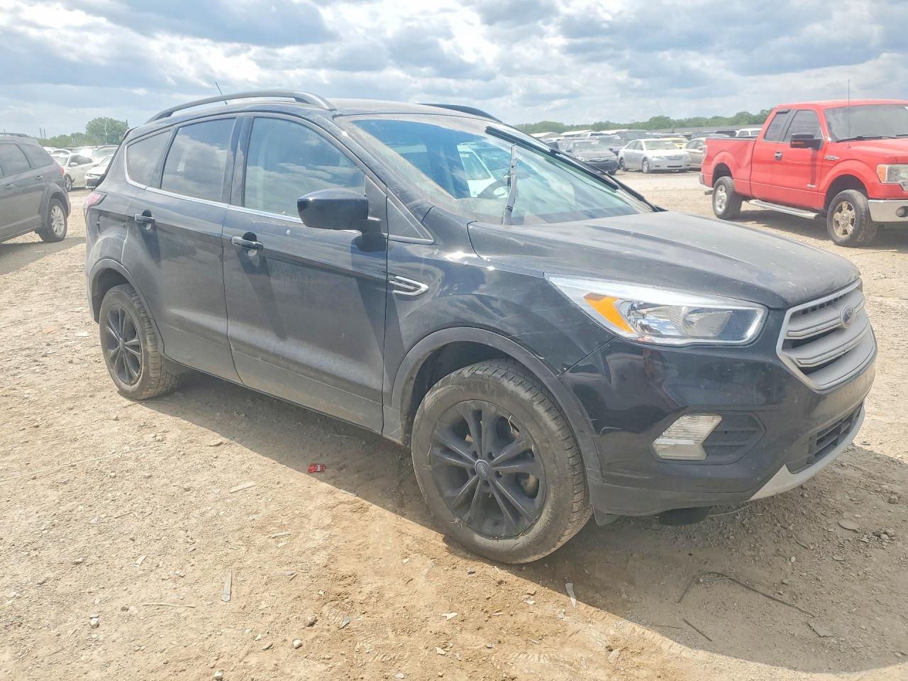 2018 FORD ESCAPE SE photo 7