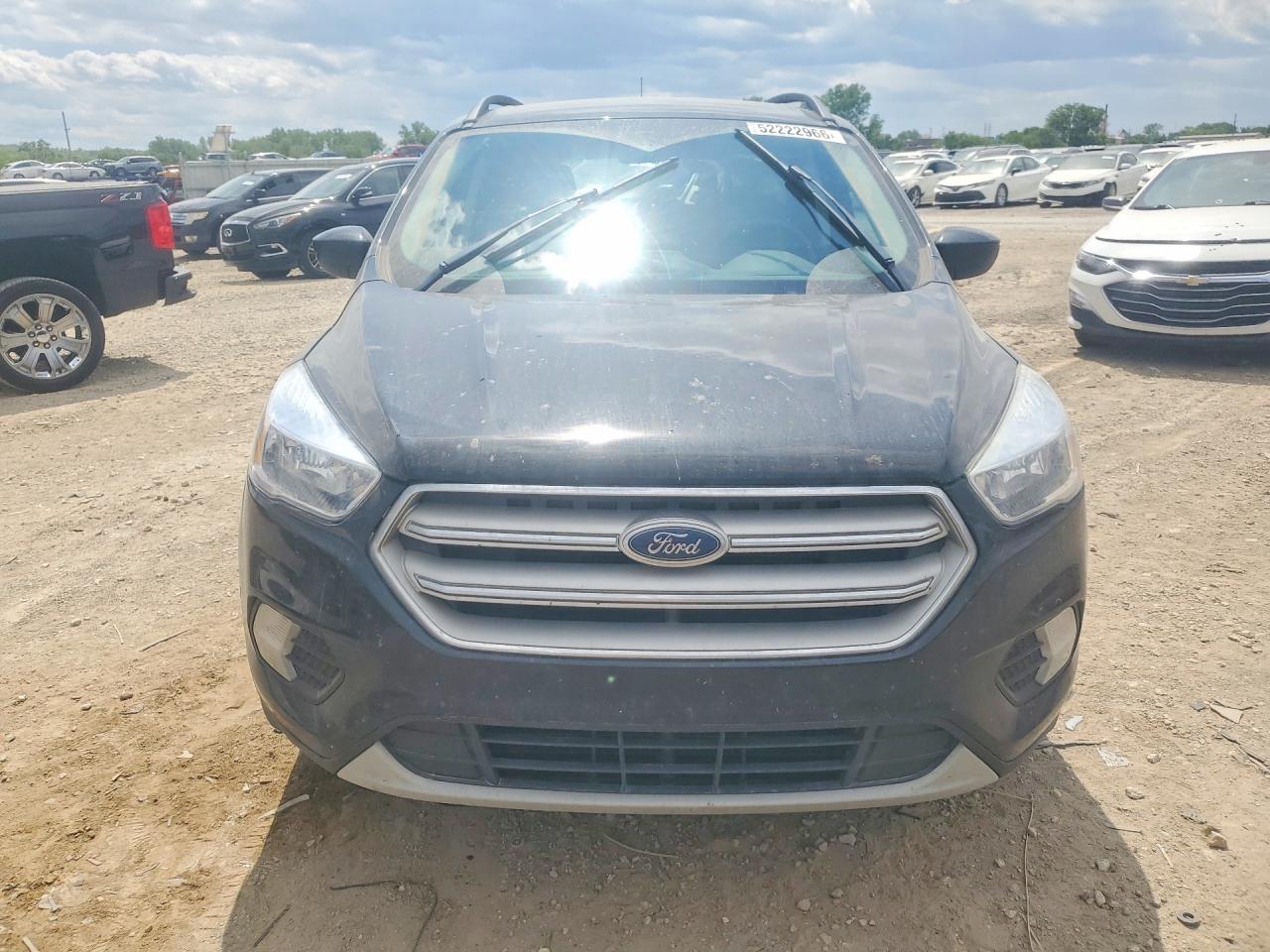 2018 FORD ESCAPE SE photo 9
