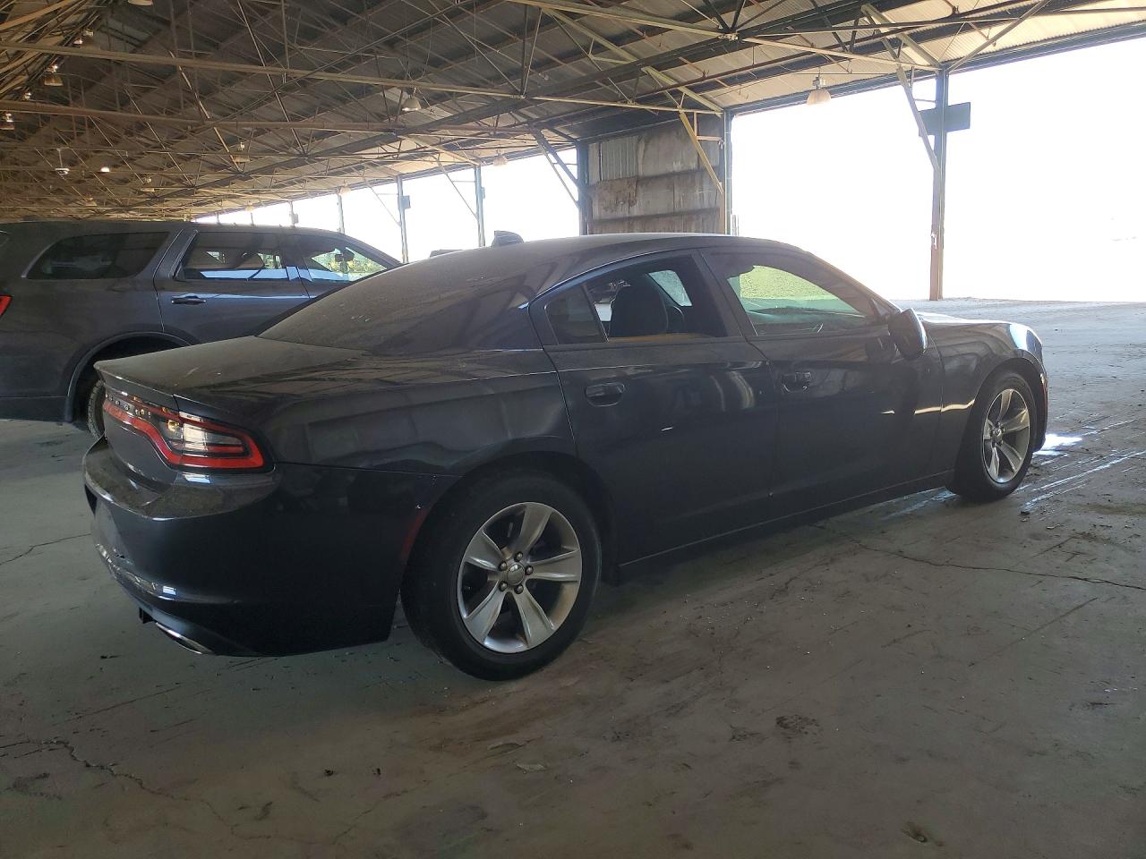 2017 DODGE CHARGER SXT photo 5