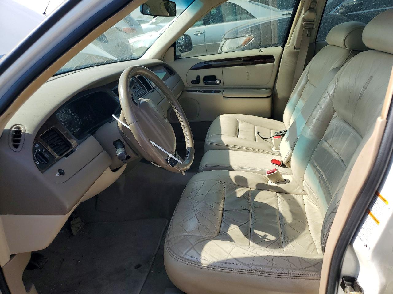 2000 LINCOLN TOWN CAR EXECUTIVE photo 13